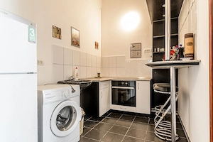 Apartament ultracentral cu 3 camere plus un bonus Comision 0 - imagine 5