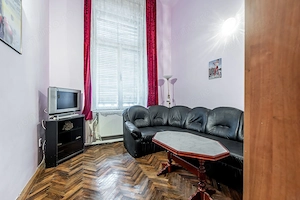 Apartament ultracentral cu 3 camere plus un bonus Comision 0 - imagine 6