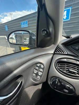 Ford focus 1.8 diesel - imagine 6