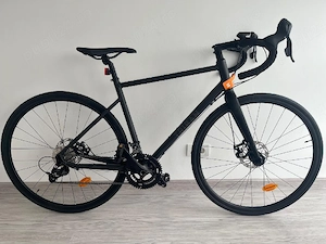 Bicicleta Cursiera Triban RC500 