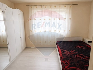 Casă / Vilă cu 2 camere de vânzare - imagine 5