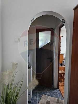 Apartament cu 2 camere de vânzare - imagine 6