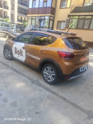 Vând Dacia Sandero Stepway 3 - imagine 3