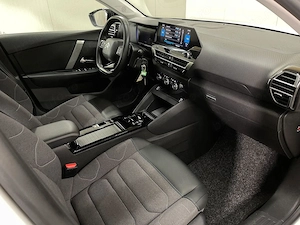 Citroen C4 - imagine 10