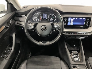 Skoda Octavia - imagine 6