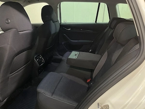 Skoda Octavia - imagine 11