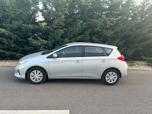 Toyota  Auris 2013,100cp Euro 5 - imagine 2