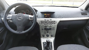 Opel Astra H Caravan  - imagine 4