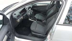 Opel Astra H Caravan  - imagine 5
