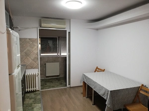 Proprietate, închiriez apartament 2 camere-decomandat 