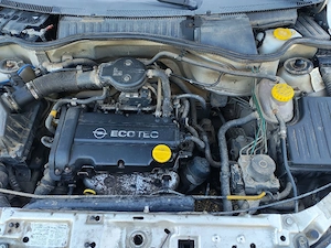 Opel Corsa 1,2 benzină - imagine 9