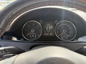Vand Volkswagen Passat CC  - imagine 8