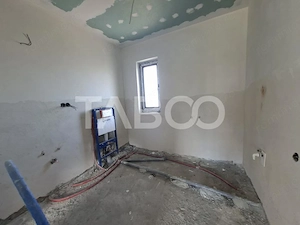 Casa individuala de vanzare 4 camere 300 mp teren Exterior Sibiu - imagine 12