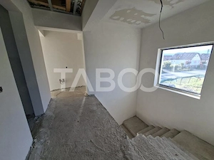 Casa individuala de vanzare 4 camere 300 mp teren Exterior Sibiu - imagine 13