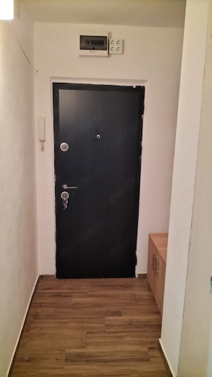 Inchiriez garsoniera zona Girocului
