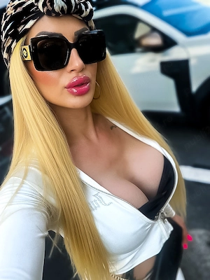 Jennifer shemale reală(nu poze dupa net ) întâlniri party și webcam pozele îmi apartin