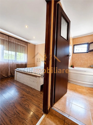 APARTAMENT 2 CAMERE | TIP C | STR.ITALIANA | ROGERIUS | ORADEA - imagine 7