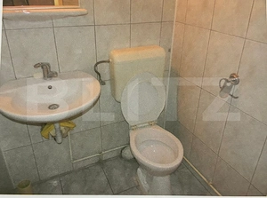  Apartament 3 camere, 76 mp, etaj 2, zona Calea Bucuresti  - imagine 8