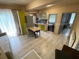 Apartament 3 camere, etaj 2, parcare, bloc cu lift, zona Edgar Quinet - imagine 2