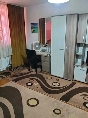 Apartament cu o camera de închiriat  - imagine 4