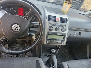 Vand turan 1.9 tdi,7 locuri ,2009 - imagine 10