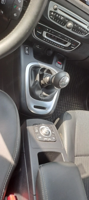 Vind renault scenic 3 1.5 dci din 2012 - imagine 2