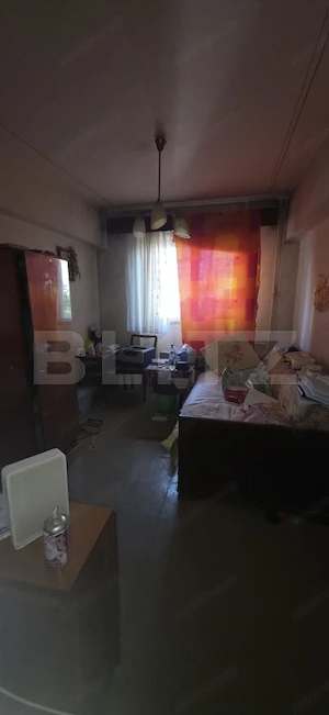 Apartament cu 3 camere, an 1983, zona Caraiman - imagine 3