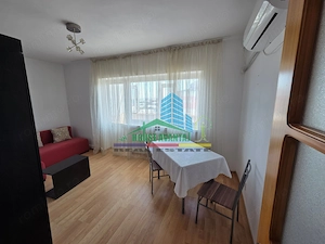 [DE VÂNZARE] Apartament 3 Camere Decomandat – Etaj intermediar !