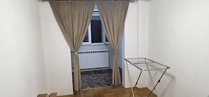 Inchiriez  apartament 4 camere - imagine 2