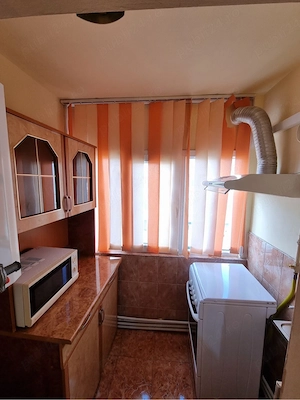 vand apartament 2 camere  - imagine 5