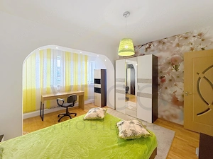3 camere decomandate, balcon, zona Centrala - Piata Cipariu-Fac.Drept - imagine 8