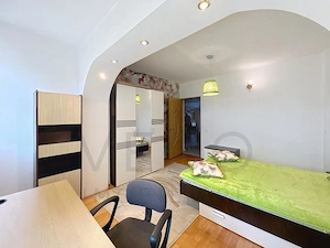 3 camere decomandate, balcon, zona Centrala - Piata Cipariu-Fac.Drept - imagine 9