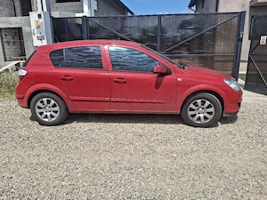 Opel Astra H benzina 1.4 - imagine 3