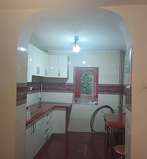 Apartament 2 camere de inchiriat, zona liniștită, utilat Gorjului