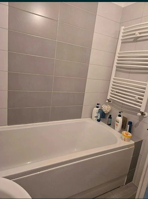 Vand Apartament 2 camere  - imagine 6