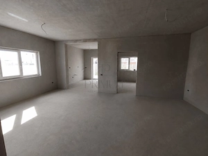 Duplex despartit prin baie - canalizare - mansardabil - imagine 2