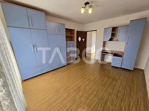 Apartament decomandat 3 camere etaj 2 terasa parcare Selimbar Sibiu - imagine 7
