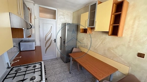 Apartament 2 camere decomandat - etaj 3/4 - Zona Subcetate (ANL)  - imagine 4