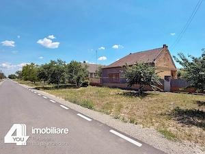 Casă în Secusigiu cu teren 1459 mp, fs.20 ml, 4 camere +anexe - imagine 19