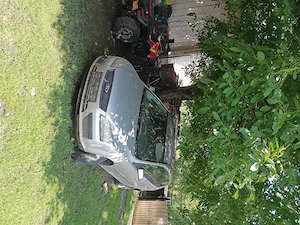 Dezmembrez ford focus an 2006