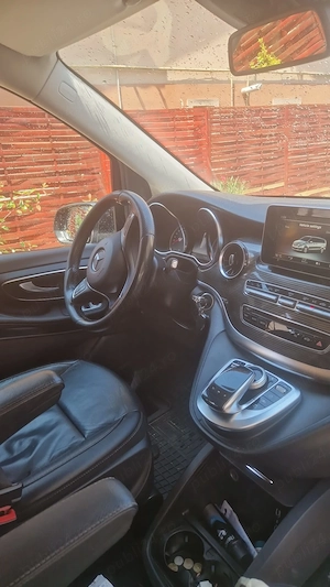 Inchiriez microbuz Mercedez V Class - imagine 7