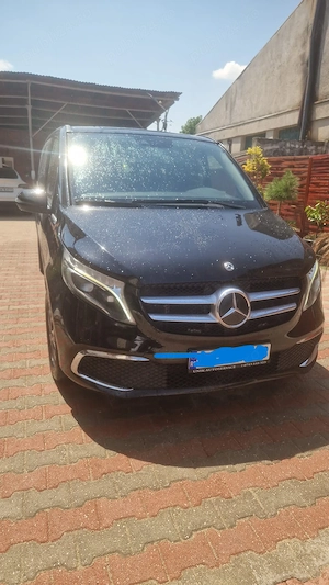 Inchiriez microbuz Mercedez V Class - imagine 6