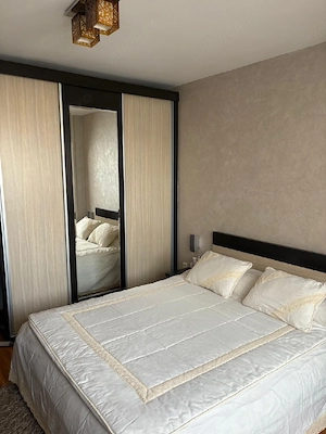 Apartament de vânzare 3 camere - imagine 2