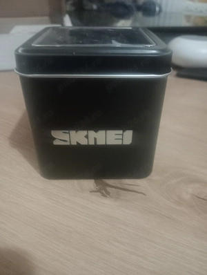 Ceas skmei nou