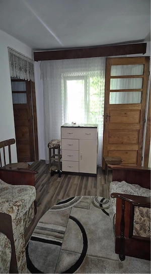 Casa batraneasca, la tara, 3646 mp, Jud. Vâlcea - imagine 9