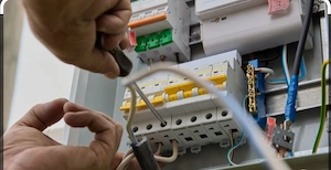 Inlocuire tablouri electrice
