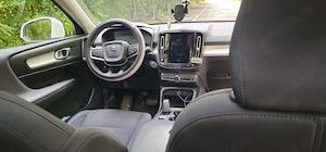 Vand Volvo XC 40 pentru iubitorii de o astfel de masina - imagine 6