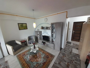 Apartament 2 camere, zona Malinului - imagine 2