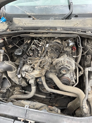 dezmembrez bmw e91 2.0 n47  - imagine 3