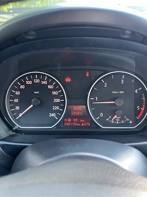 BMW Seria 1 (E87) 120d, 2.0 Diesel, 163 CP, 2006 - Cluj Napoca - imagine 2